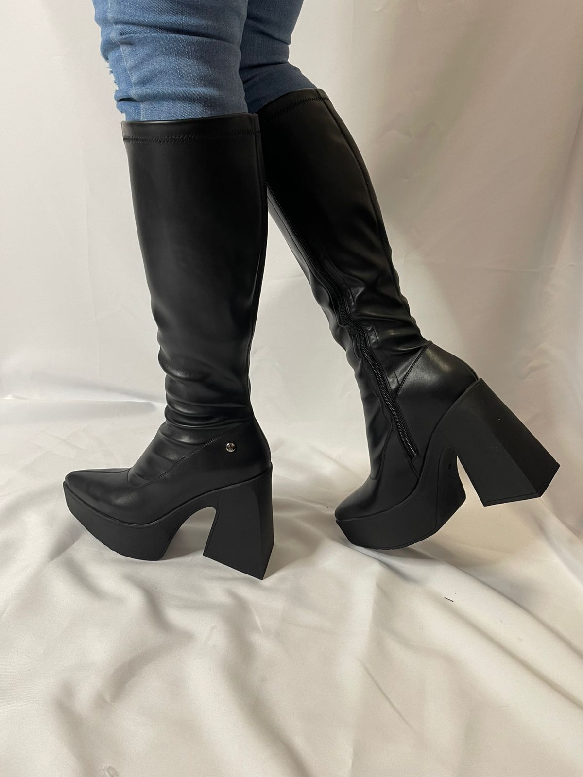 Bota eco cuero Colores