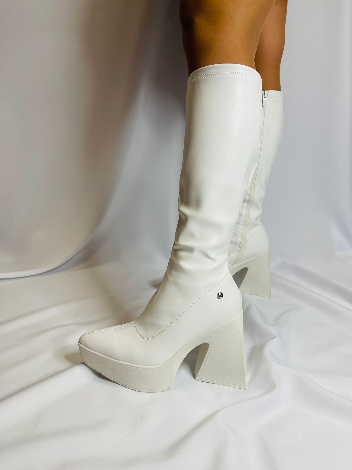 Bota eco cuero Colores