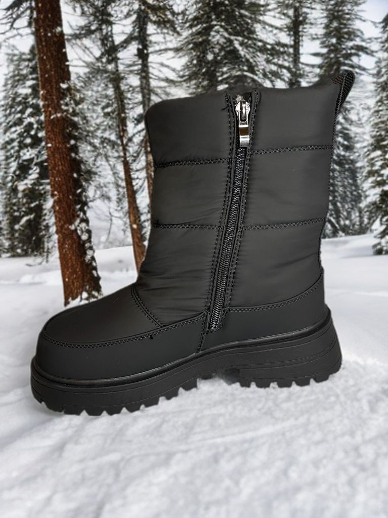 Botas con cierre y broche