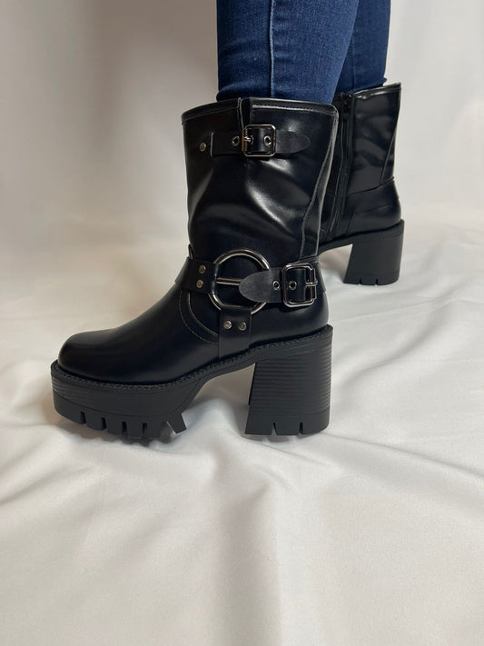 Botin medio taco