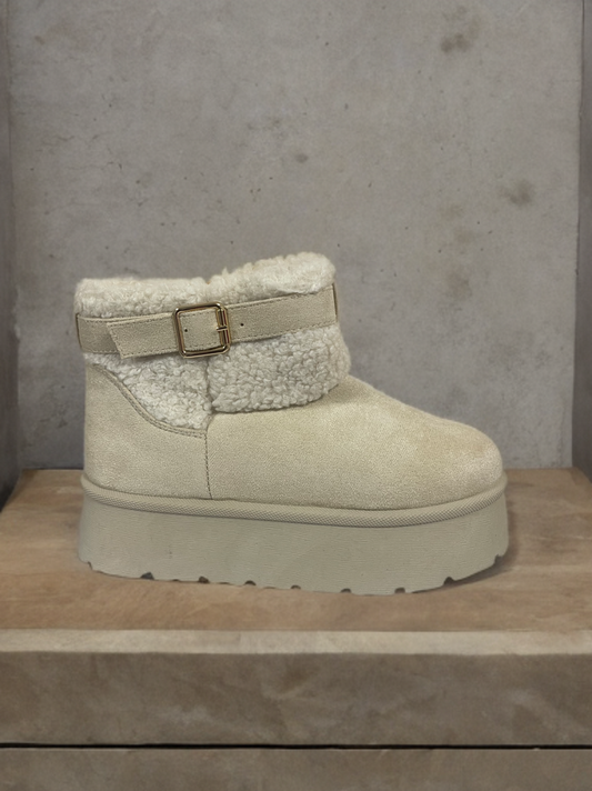 Pantubota Beige